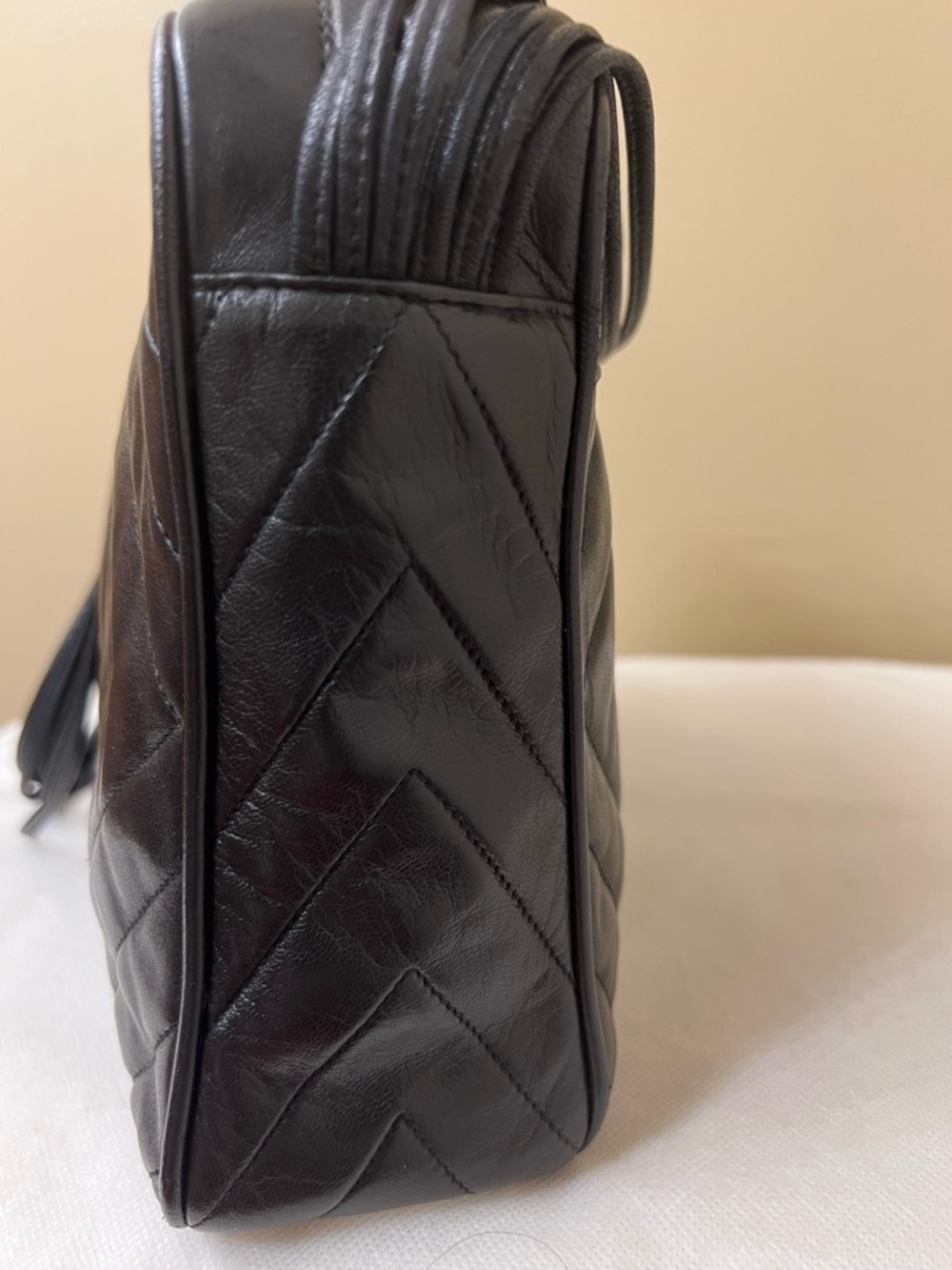 CHANEL Black Quilted Leather Crossbody Camera Bag with Tassel - Picture 11 of 14